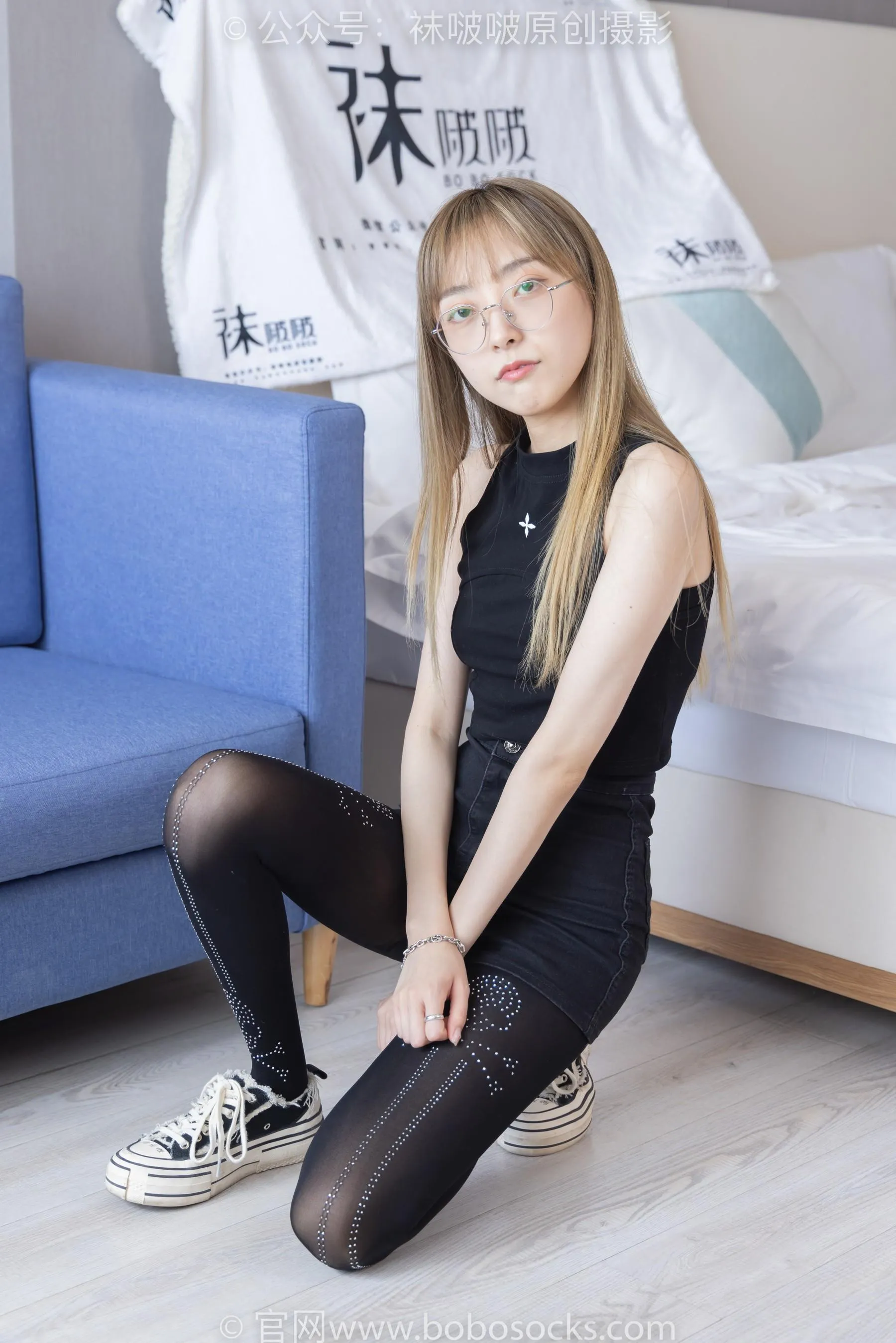 [BoBoSocks袜啵啵]NO.219 稚予-板鞋、拖鞋、厚黑丝、蕾丝黑丝 [87P]插图6